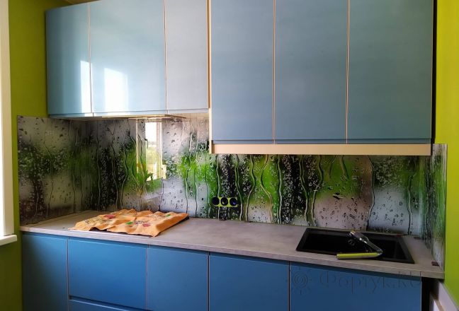 Стеклянная фото панель: дождь на стекле, заказ #ИНУТ-5872, Синяя кухня. Изображение 247136