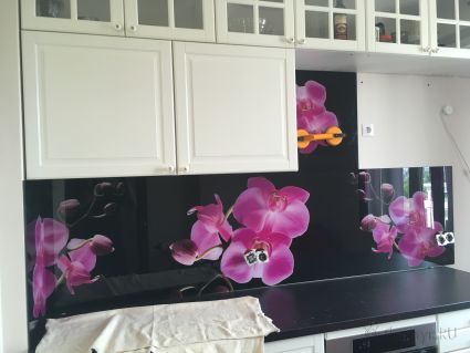 Фартук для кухни фото: фиолетовая орхидея, заказ #КРУТ-731, Белая кухня.