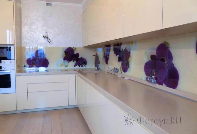 Фартук с фотопечатью фото: фиолетовые орхидеи на бежевом фоне, заказ #УТ-222, Коричневая кухня. Изображение 80502