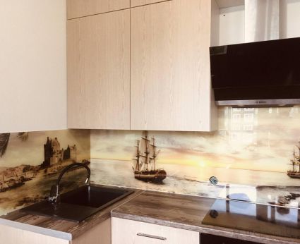 Фартук с фотопечатью фото: корабли, заказ #КРУТ-1776, Коричневая кухня.