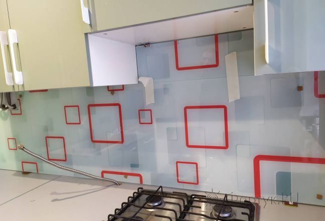 Стеновая панель фото: красные квадраты, заказ #ИНУТ-4548, Серая кухня. Изображение 230868