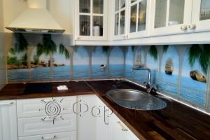 Фартук для кухни фото: морской пейзаж, заказ #ИНУТ-2696, Белая кухня.