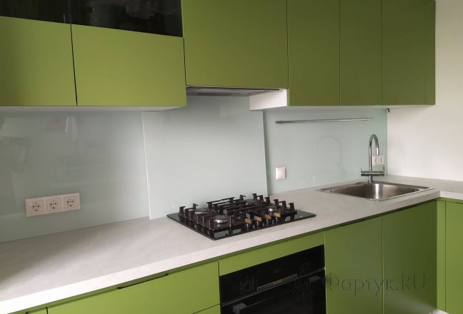 Скинали для кухни фото: однотонный цвет, заказ #ИНУТ-9587, Зеленая кухня.