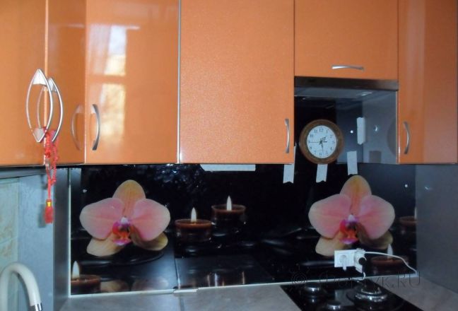 Фартук стекло фото: орхидеи и свечи, заказ #УТ-315, Оранжевая кухня. Изображение 87346