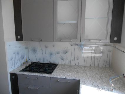Фартук для кухни фото: рисованные цветочки на белом фоне., заказ #S-320, Белая кухня.