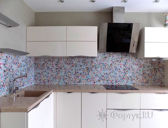 Фартук для кухни фото: текстура мелкой плитки, заказ #УТ-642, Белая кухня.