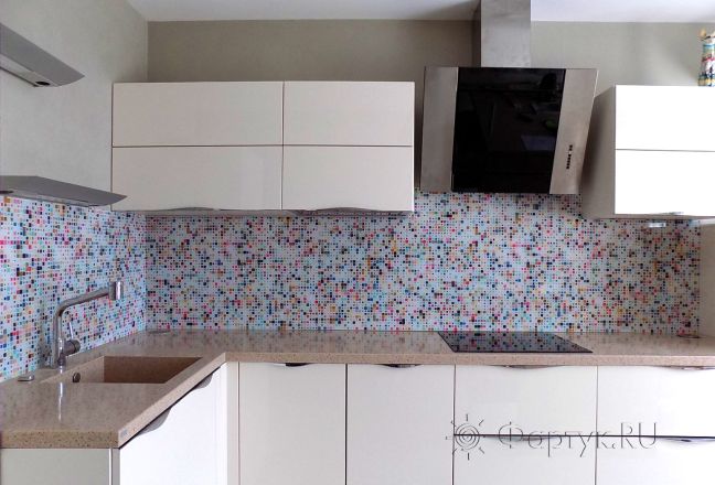 Фартук для кухни фото: текстура мелкой плитки, заказ #УТ-642, Белая кухня. Изображение 181332