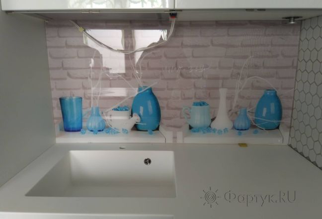 Стеклянная фото панель: вазы, заказ #ИНУТ-3397, Синяя кухня. Изображение 198574