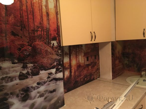 Скинали для кухни фото: водопад в лесу, заказ #КРУТ-330, Желтая кухня.