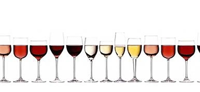 Изображение для скинали Вино разных сортов, разлитое по бокалам, белый фон