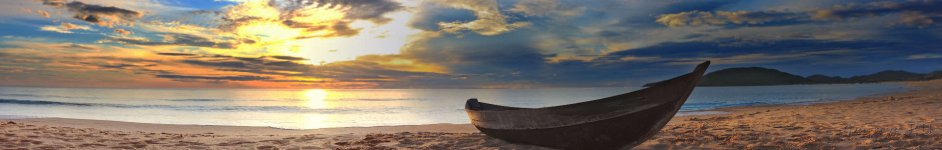 Скинали — Лодка у берега моря на закате