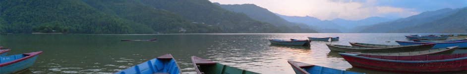 Скинали — Лодки на озере