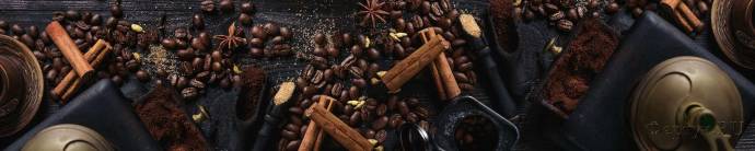 Скинали —  кофе и специи на столе